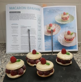 49,49,267,272.593750