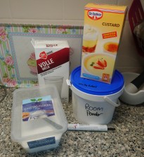 34,35,255,270.317871