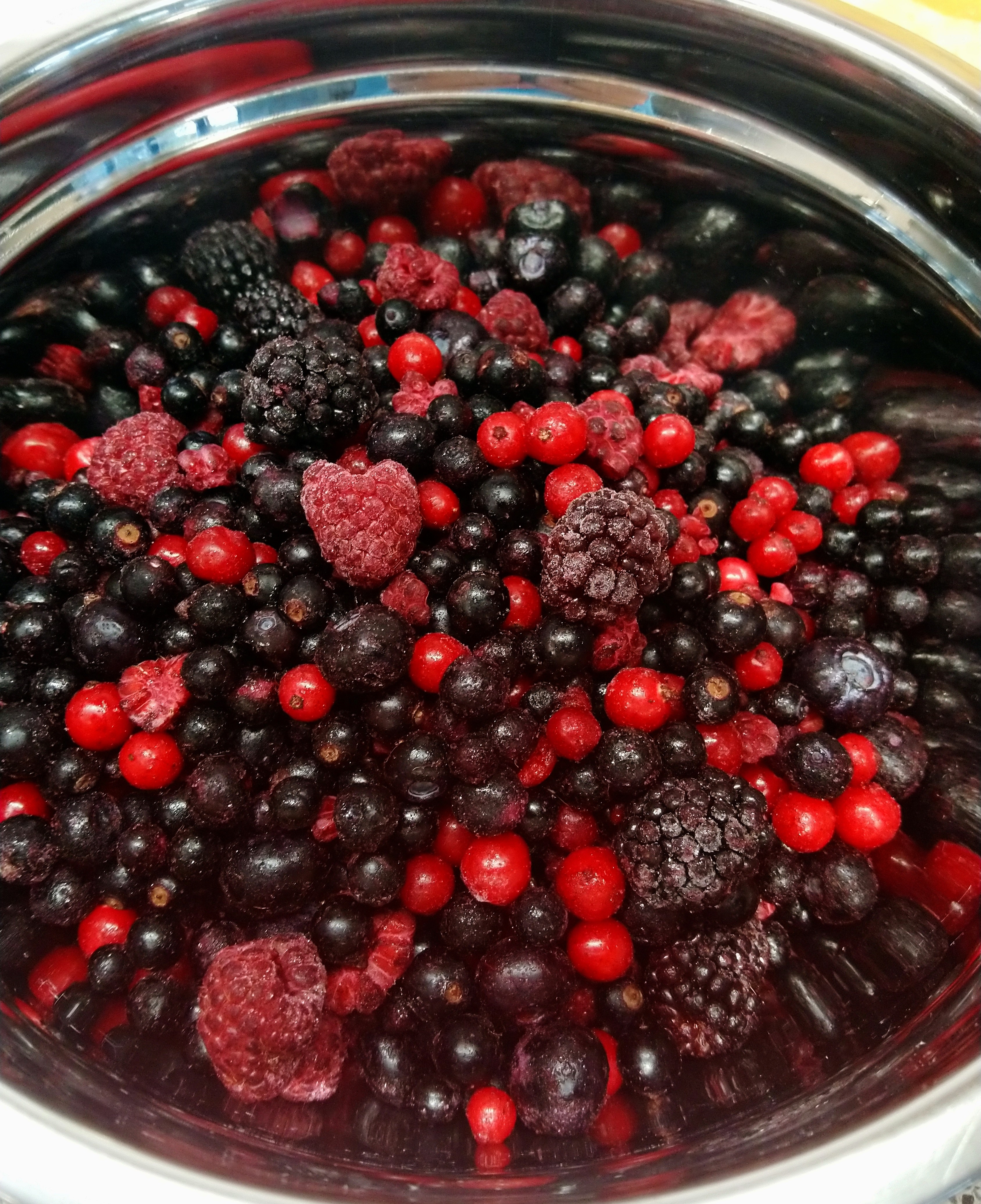 40,35,308,299.616699