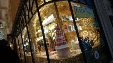 36,35,312,336.940063