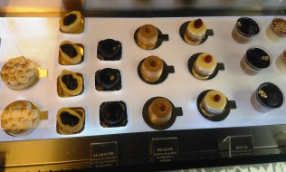 34,35,293,306.706055